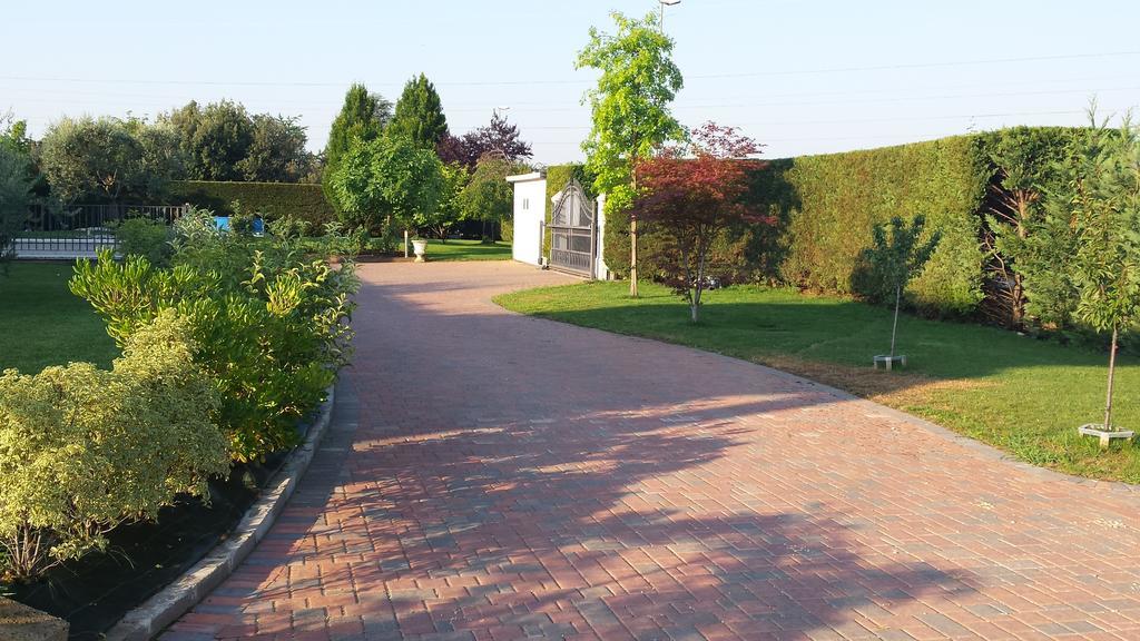 פסקנטינה Agriturismo La Torretta מראה חיצוני תמונה