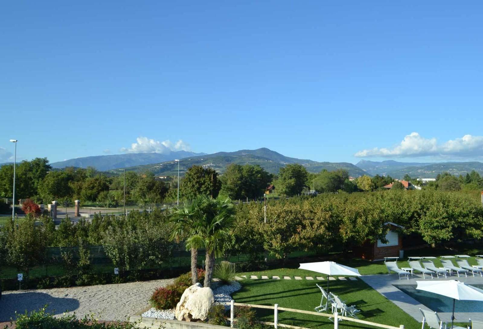 פסקנטינה Agriturismo La Torretta מראה חיצוני תמונה